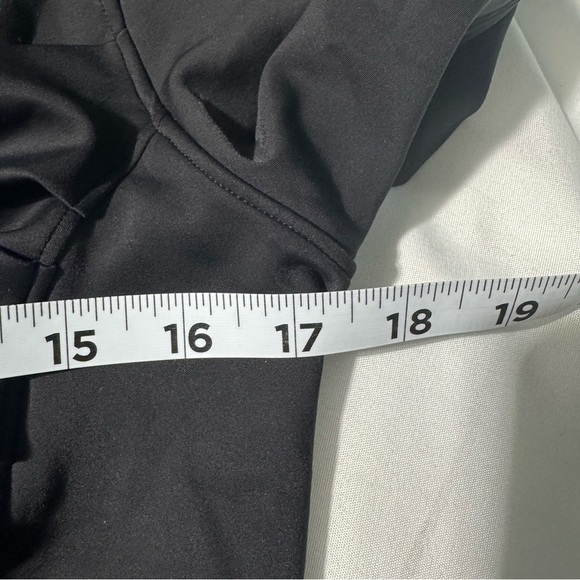 Lululemon Bold Move Zip Up Hooded Jacket Nulu Fabric Size 8 - Picture 8 of 15